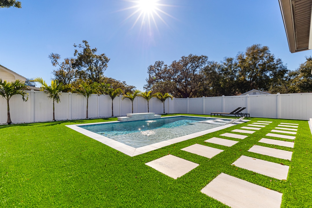 Property p13 image 32